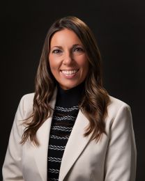 Portrait of Kimberly Nason