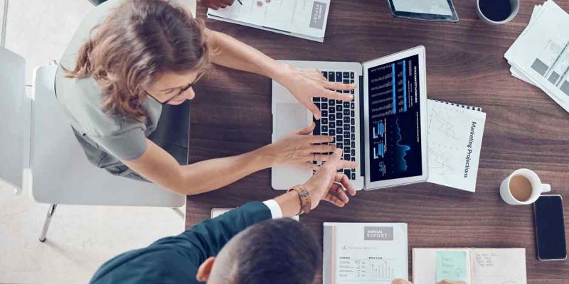 two men shaking hands